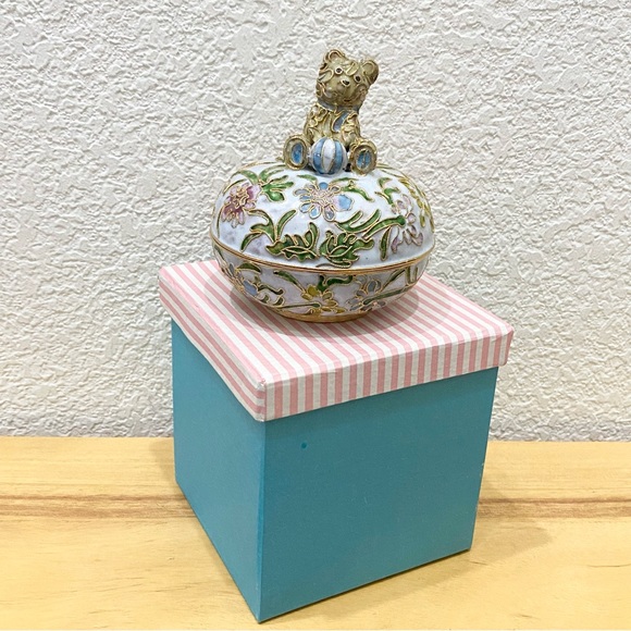 Vintage NYCO Nikki Yassaman White Bear Trinket Box Faberge Enameled Art Figurine - Picture 2 of 15